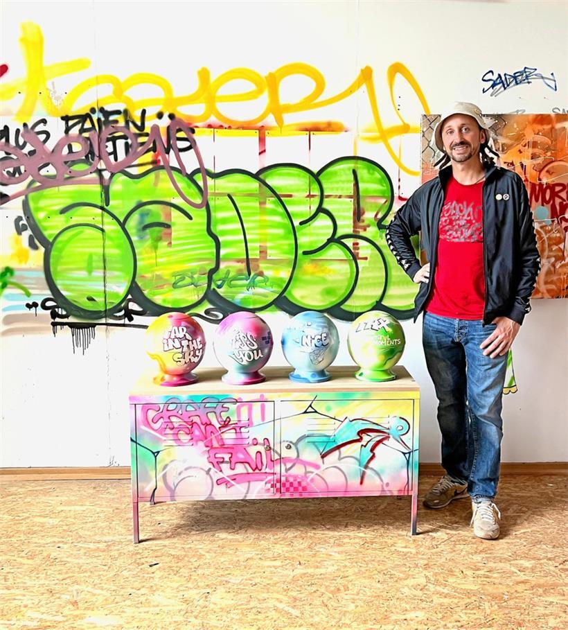 Olivier Sader alias „Skillz graffiti“ hat sich des außergewöhnlichen Kunstprojekts angenommen
