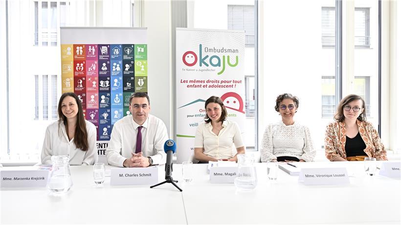 Ombudsmann Charel Schmit (2.v.l.) wurde von Marzenka Krejcirik, Magali De Rocco, Véronique Louazel und Marine Henry (v.l.) unterstützt
