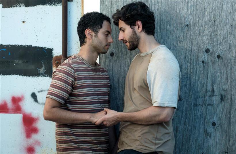 „On sera heureux“ greift die Liebesgeschichte eines schwulen Paars im Exil auf