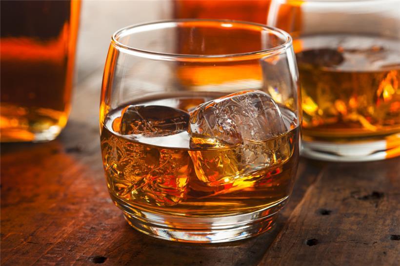 „On the Rocks, with no Ice“: Die Eiswürfelproduzenten haben momentan europaweit Lieferschwierigkeiten
