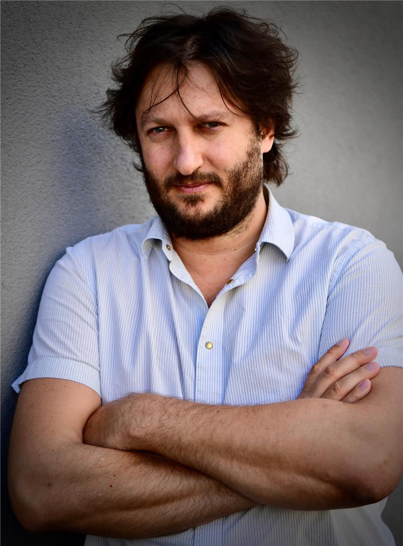 „Op Dauer näischt maachen ass just schlechte politesche Wëllen“ (Ian De Toffoli, Auteur, Editeur, President vun der Federatioun vun den Editeuren, Proff)
