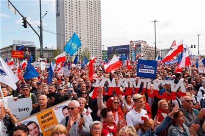Oppositionsparteien riefen gestern zu einer Großdemonstration in Warschau auf
