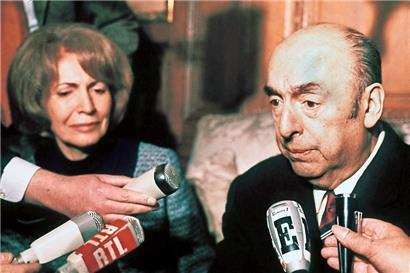 Pablo Neruda en 1971, à Paris
