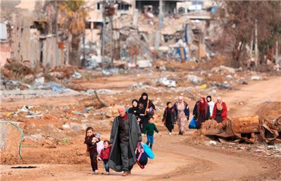 Palästinenser auf der Flucht aus dem Norden des Gazastreifens

