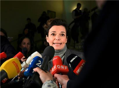Pamela Rendi-Wagner, Vorsitzende der SPÖ, verliert immer mehr das Vertrauen der Genossen
