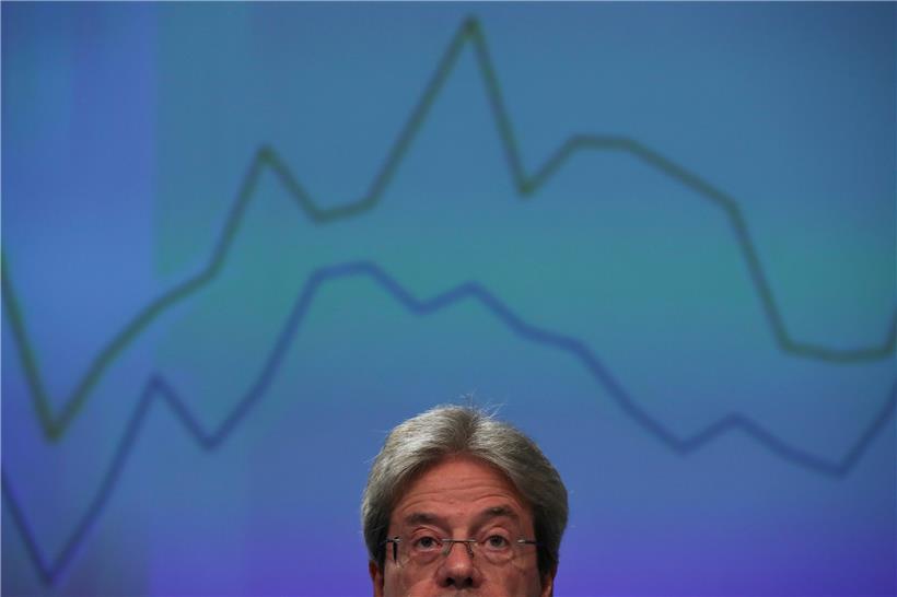 Paolo Gentiloni, Wirtschaftskommissar der EU, spricht bei einer Pressekonferenz über die Wirtschaftsentwicklung in Europa
