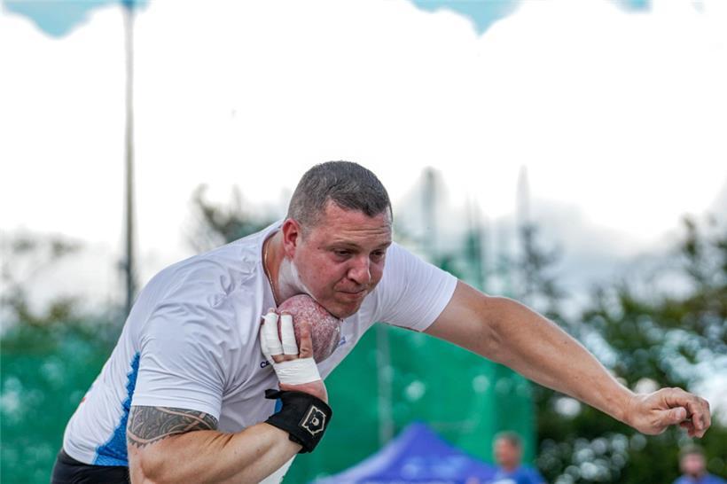 Paralympic-Athlet Tom Habscheid kam auf 14,24 Meter im Kugelstoßen
