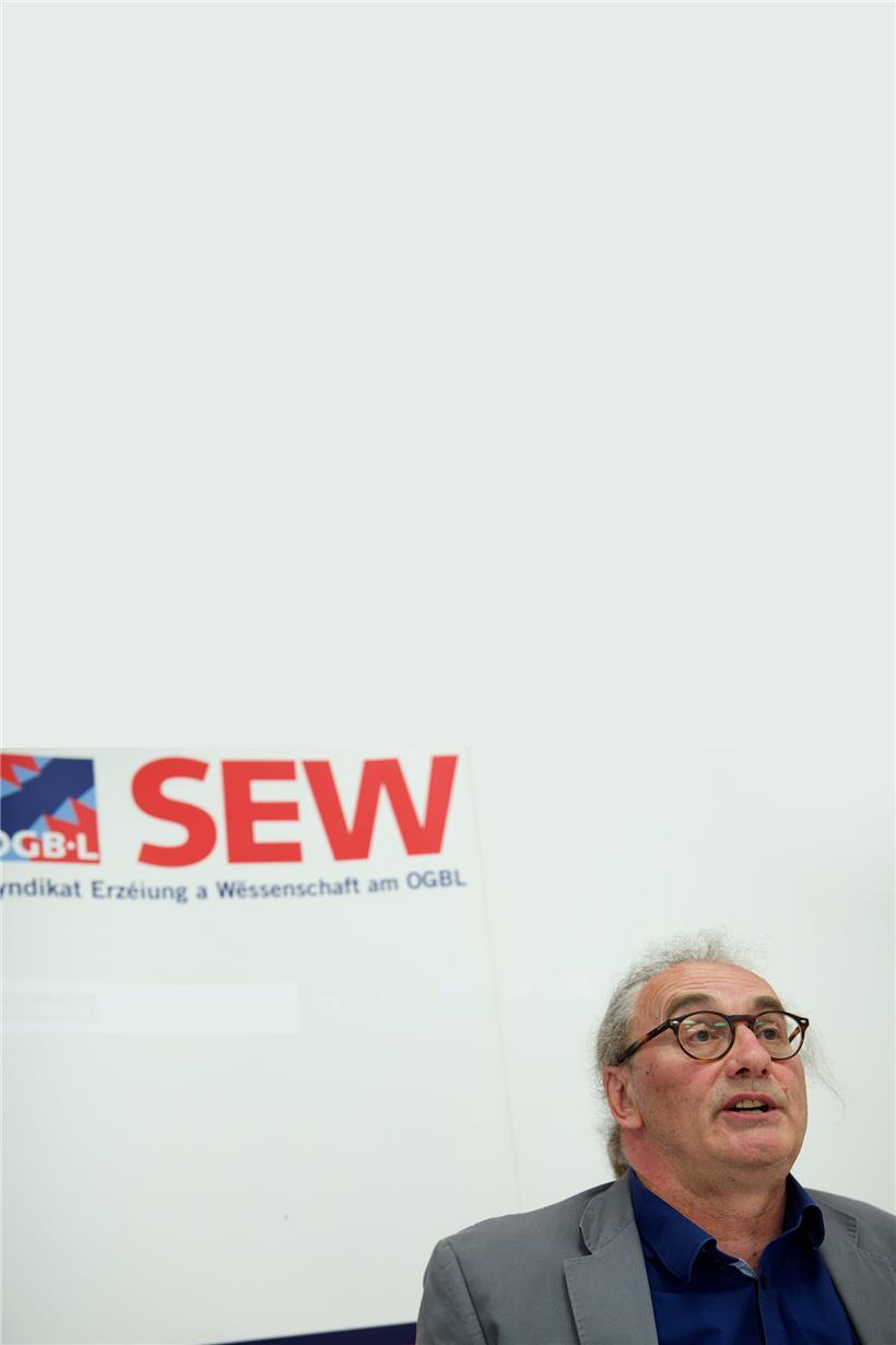 Patrick Arendt, Präsident der Gewerkschaft der Grundschullehrer SEW/OGBL, sagt, dass die Lehrer kein Vertrauen mehr in die Zahlen und Statistiken des Bildungsministeriums haben. Es sei zu viel uminterpretiert und verschleiert worden. 
