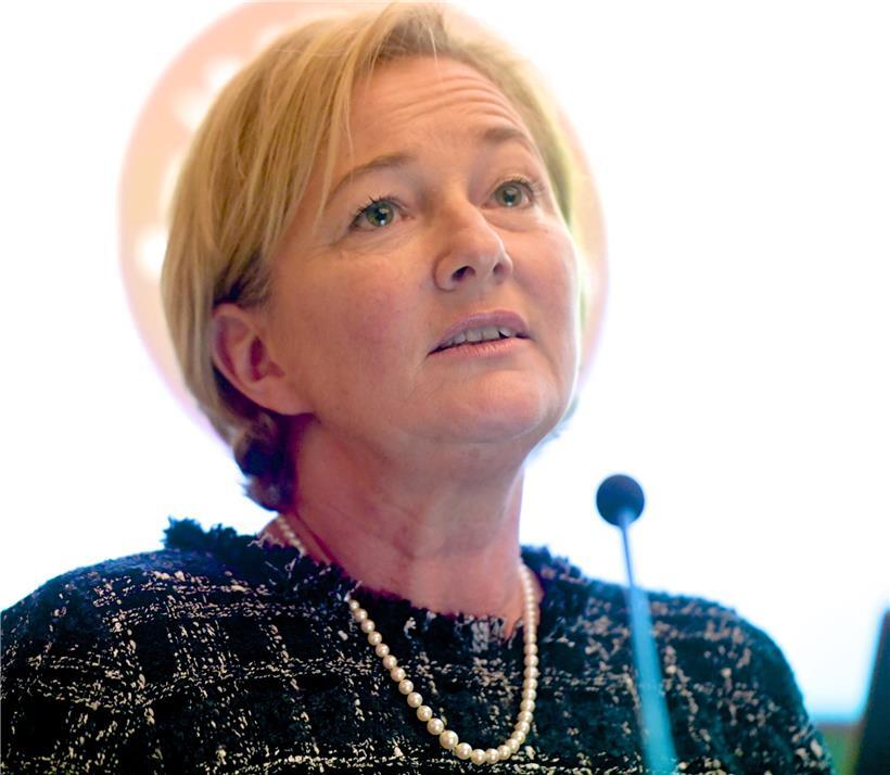 Paulette Lenert kann auch anders: Hinter den Kulissen verhandelt die vergötterte Gesundheitsministerin knallhart
