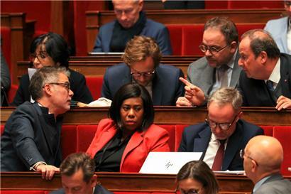 Pendant le débat
