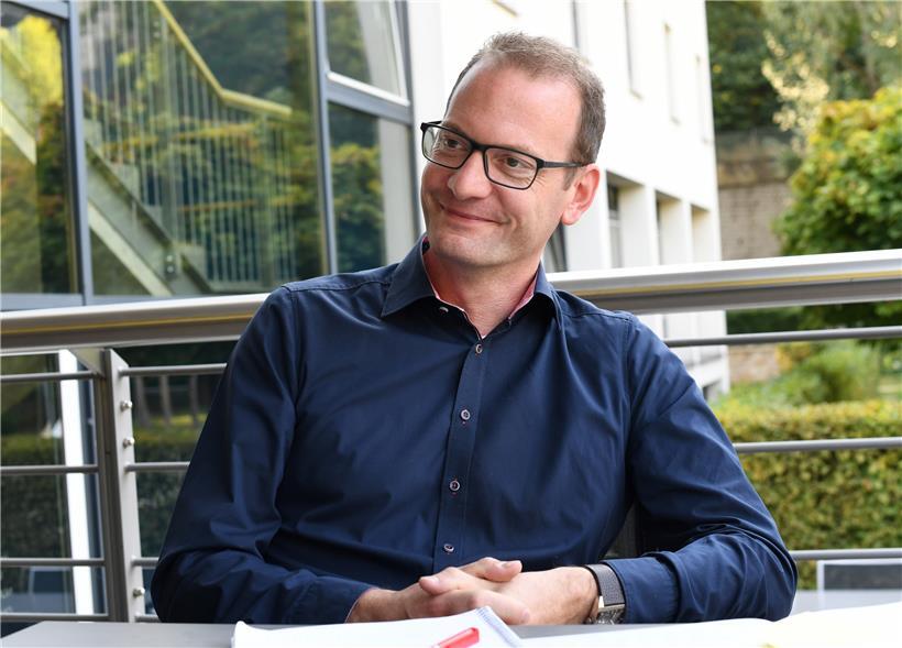 Peter Hengel leitet seit September 2019 die Zentrale der neun Häuser in Luxembur...