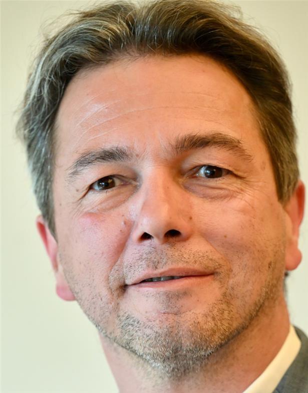 Philippe Meyers, LSAP-Schöffe und Asbl.-Präsident 
