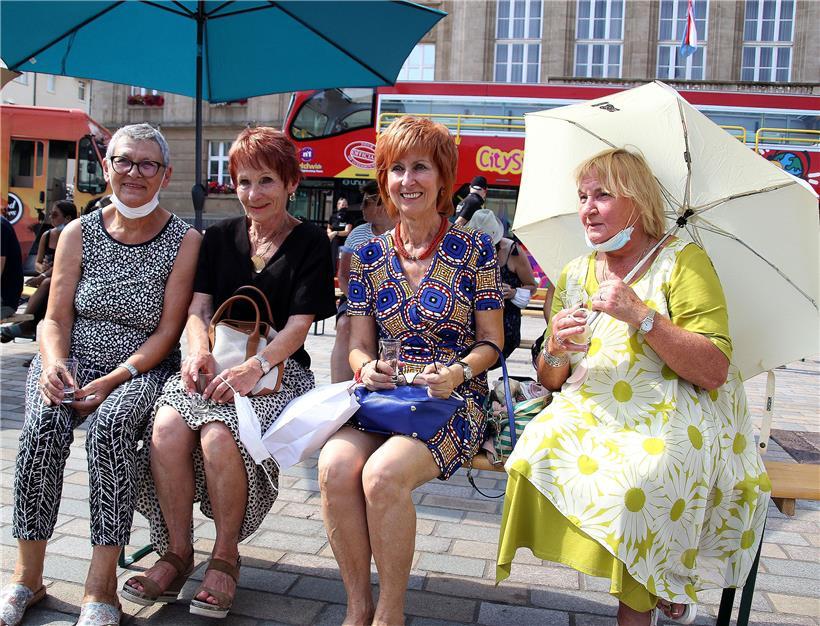 Picadilly on Tour in Esch
