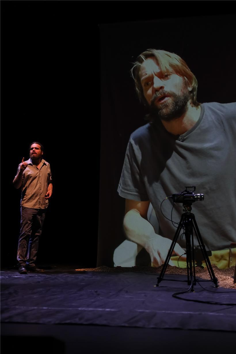 Pitt Simon et Luc Schiltz dans „Terres arides“
