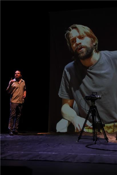 Pitt Simon et Luc Schiltz dans „Terres arides“
