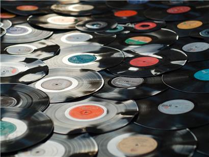 Plattensammlung Symbolbild
