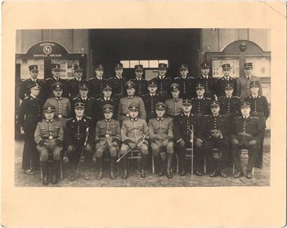 Polizeikommissariat, Redingerstraße 37, Einzug der Schutzpolizei (August 1940)
