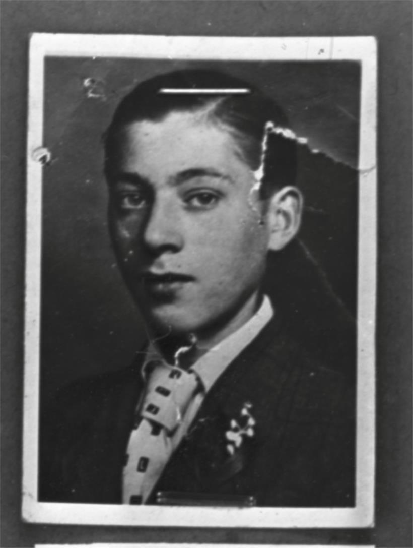 Porträt von Jules Clément in der Ausstellung „Die 3.000 Vermissten“, Luxemburg-Stadt, 1946
