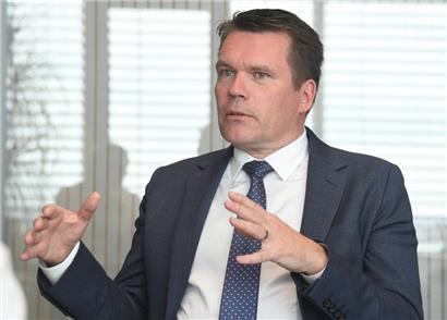 Postdirektor Claude Strasser (49) über die Kritik an den Postbüroschließungen: „So schnell lassen wir uns nicht beeindrucken, wenn die ULC oder andere sich äußern“ 

