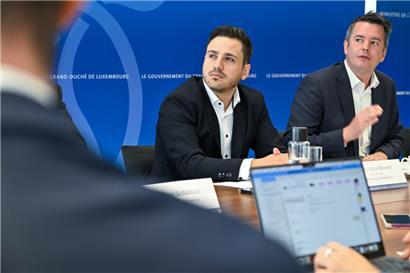 Präsentieren neue Daten: Théodore Biewer (l.), Chief of Staff der „Luxembourg Confederation“, und Wirtschaftsminister Lex Delles
