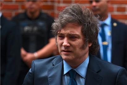 Präsident Javier Milei hat am Mittwoch den Rückzug Argentiniens aus der Weltgesundheitsorganisation (WHO) angekündigt
