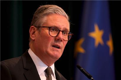 Premierminister Keir Starmer sucht wieder stärker die Nähe zur Europäischen Union
