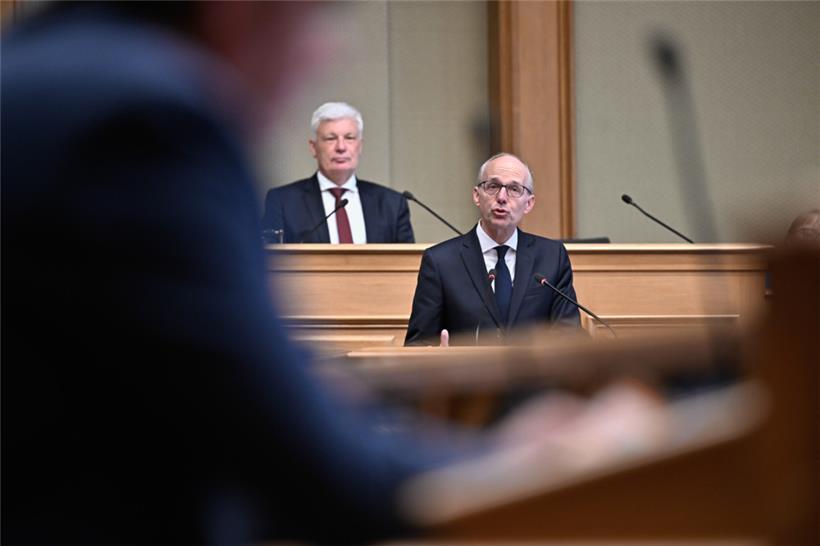 Premierminister Luc Frieden bei seiner Rede zur Lage der Nation am Dienstag im Parlament
