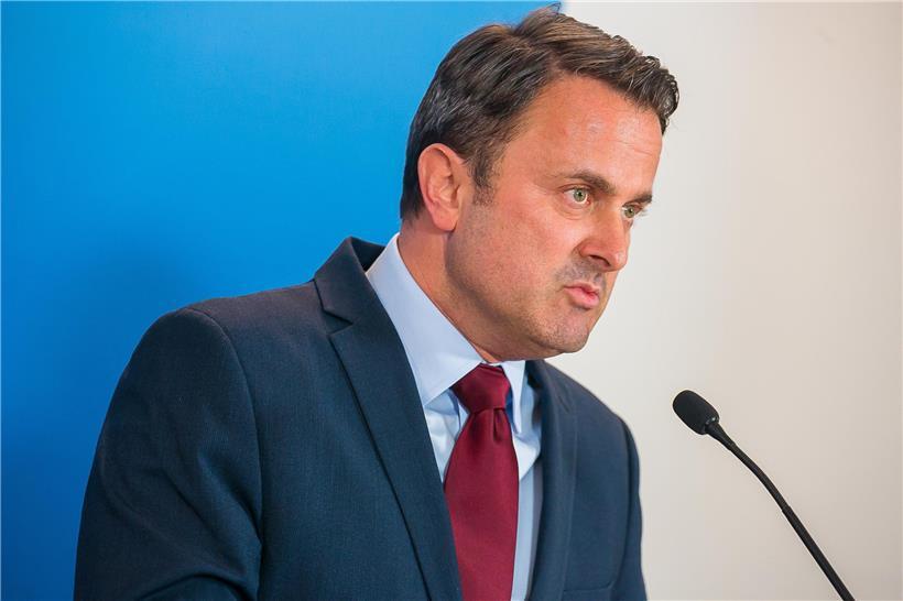 Premierminister Xavier Bettel ärgerte sich bei der gemeinsamen Pressekonferenz über die „unverantwortlichen“ Partygänger. 
