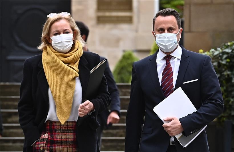 Premierminister Xavier Bettel und Gesundheitsministerin Paulette Lenert kündigten am Mittwoch weitere Lockerungen an
