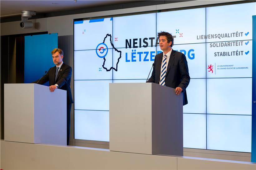 Pressekonferenz mit Wirtschaftsminister Franz Fayot (l.) und Mittelstandsminister Lex Delles (r.)
