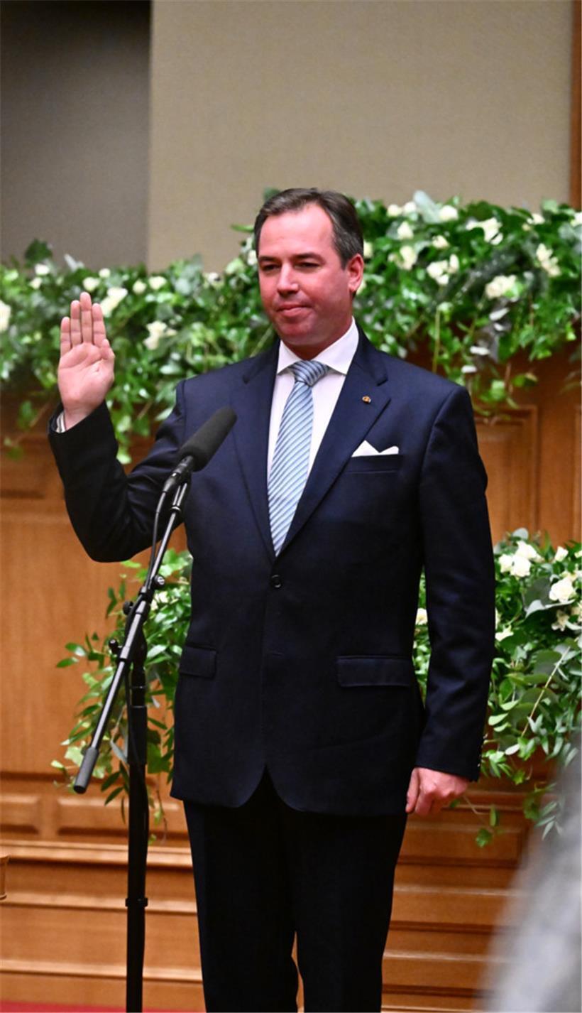 Prinz Guillaume bei seiner Vereidigung als Lieutenant-Représentant
