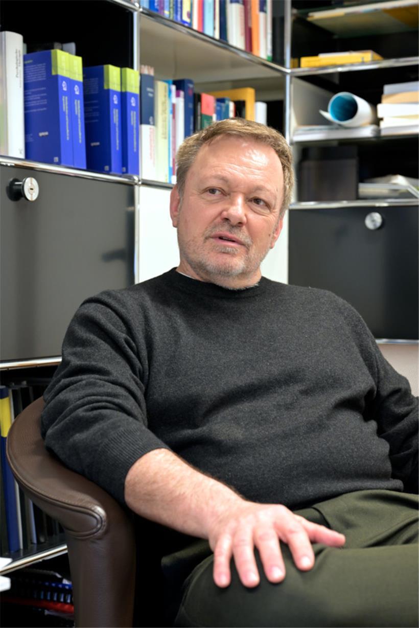 Prof. Dr. Claus Vögele fordert, dass die Bedeutung der psychischen Gesundheit stärker berücksichtigt wird
