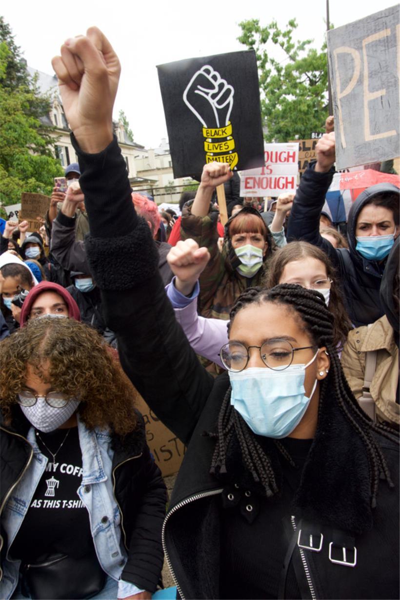 Protest aus Solidarität mit den Opfern der rassistischen Gewalt
