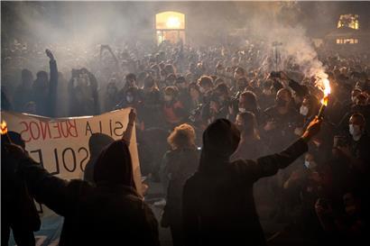 Proteste in Barcelona gegen Corona-bedingte Einschränkungen
