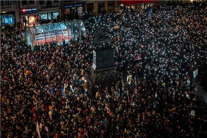 Protestierende im südserbischen Nis
