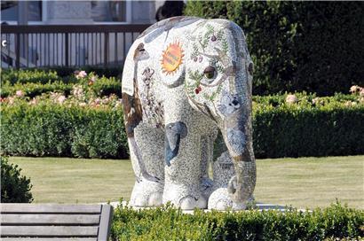 Quer durch Luxemburg auf Elefanten-Pirsch gehen? Möglich macht’s in diesem Sommer die Kunstaktion „Elephant Parade“.
