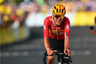 Radsportler wie Anders Johannessen bereiten sich gezielt auf die hohen Temperaturen bei der Tour de France vor
