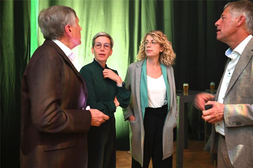 Ratlos: François Bausch, Sam Tanson, Joëlle Welfring und Henri Kox am Wahlabend
