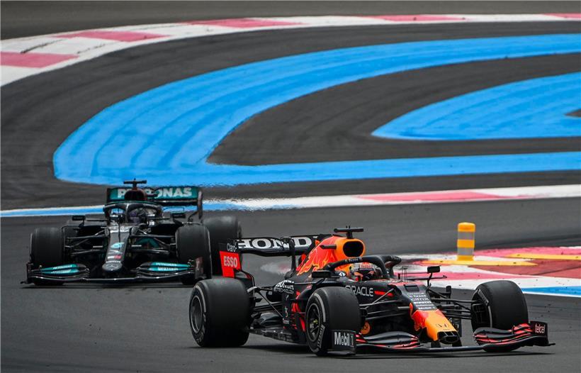 Red Bull und Mercedes lieferten sich in Le Castellet ein Kopf-an-Kopf-Rennen
