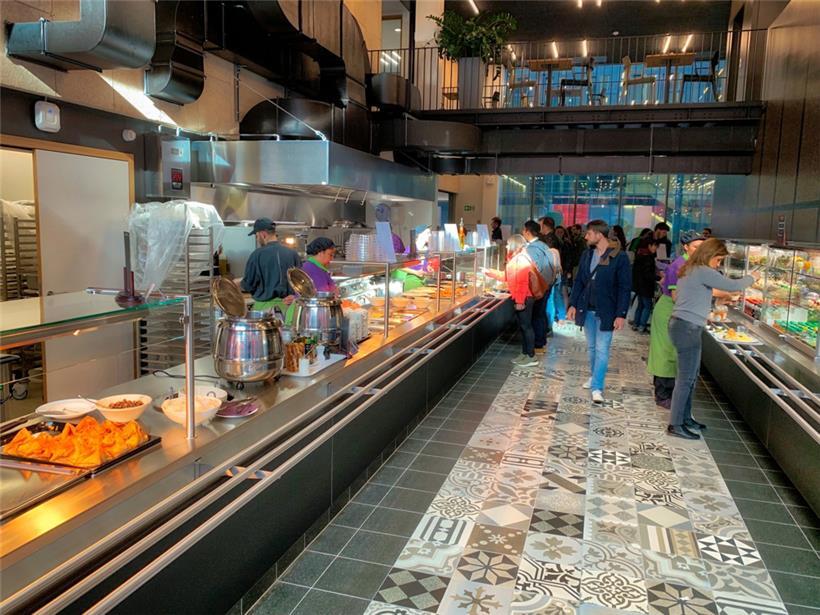 Reger Andrang in einer Restopolis-Kantine
