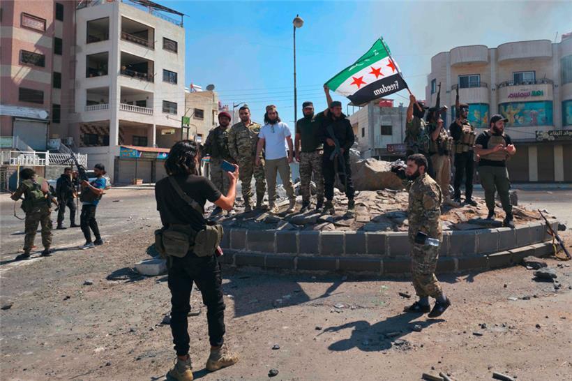Regierungstruppen sind in die mehrheitlich von Drusen bewohnte Stadt Suwaida vorgerückt
