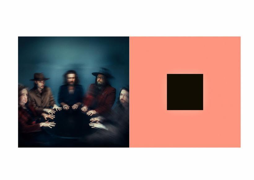 Reingehört: die neuen Alben von My Morning Jacket (l.) und Bon Iver (r.)
