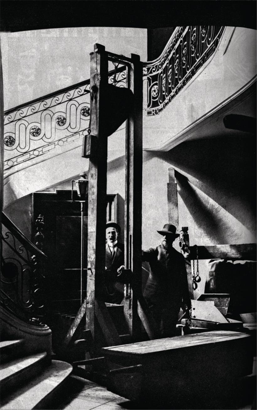 Relikt aus schrecklichen Tagen: das Fallbeil
