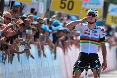 Remco Evenepoel gewann am Samstag die 7. Etappe der Tour de Suisse
