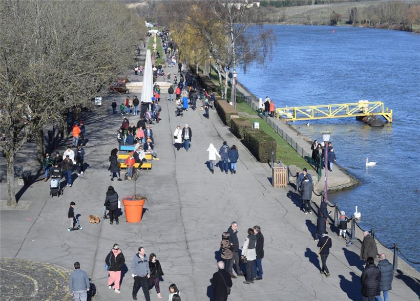 Remich: Die Moselpromenade ist bei schönem Wetter Treffpunkt für viele – auch die zahlreichen Tagestouristen lieben diesen Ort
