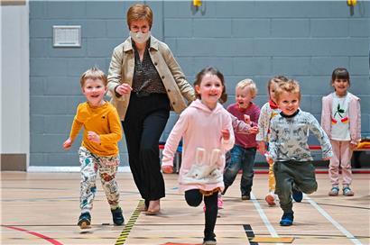 Rennen gewonnen: Nicola Sturgeons SNP legte in Schottland noch mal zu 
