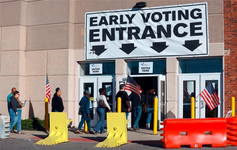 Republikaner wollen unter anderem das vorzeitige Wählen abschaffen, um vor allem Wählerinnen und Wählern aus weniger wohlhabenden Gesellschaftsschichten den Urnengang zu erschweren oder sie ganz auszuschließen 
