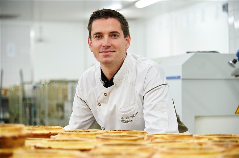 Rick Hotschnig vom „Schnékert“ blieb in diesem Jahr auf einigen Kuchen sitzen. An den Feiertagen zog das Geschäft aber wieder an.
