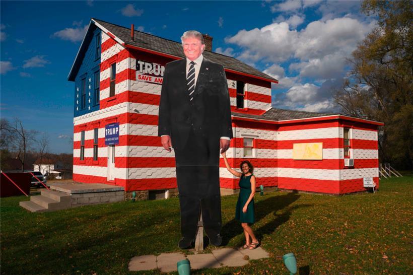 Riesiger Trump aus Pappe in Pennsylvania: Nach den Midterms sehen immer mehr Republikaner in ihrem Ex-Präsidenten den Schuldigen für die Misere
