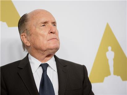 Porträt von Robert Duball, verstorben im Alter von 95 Jahren, gedenkbild für Nachrufe und Traueranzeigen